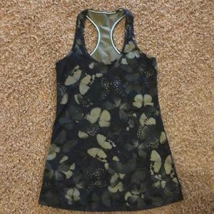 Lululemon cool racer back I size 6 dark green olive butterfly camo tank
